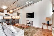 Photo - 645 W 9th St Townhome