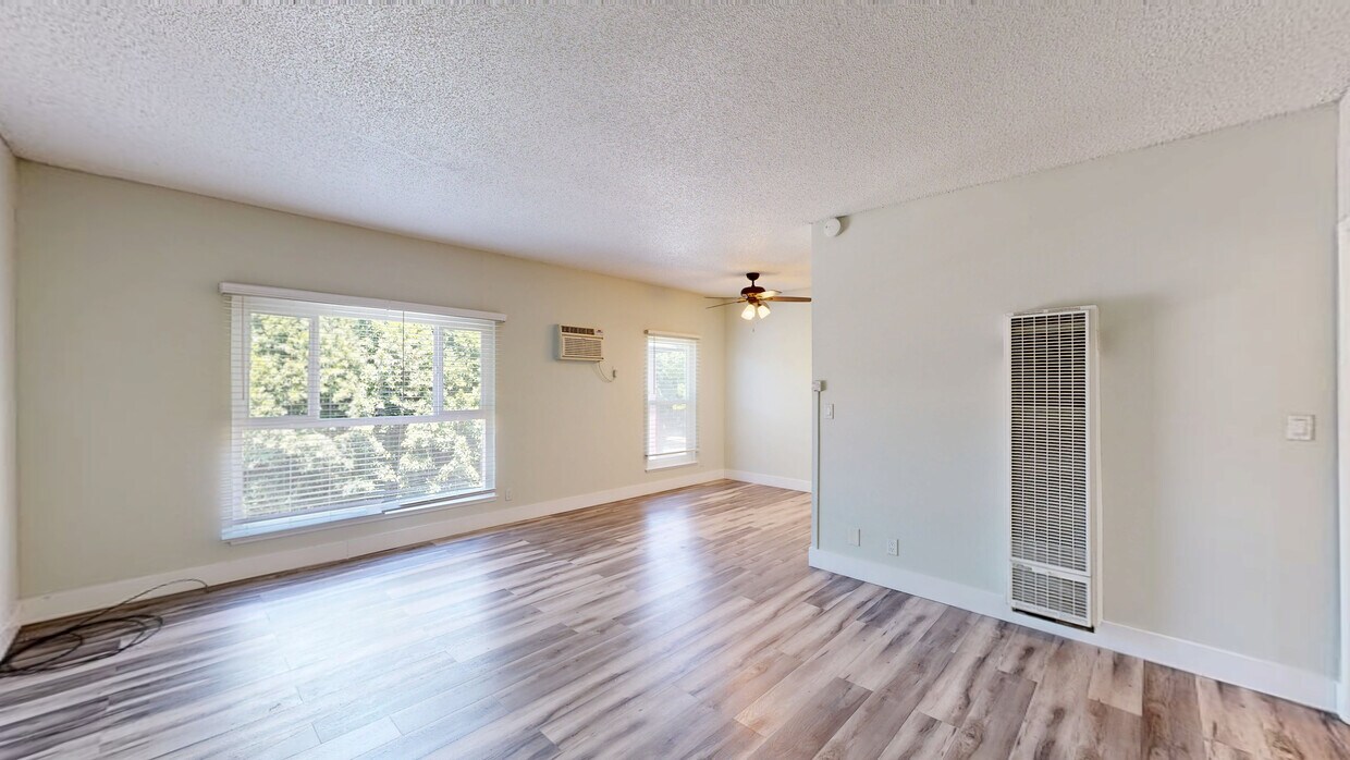 3D Tour - 10560 Haddon Ave Apartments