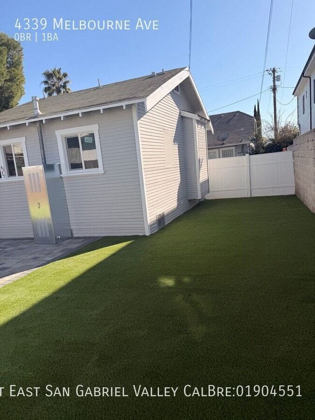 Photo - 4339 Melbourne Ave