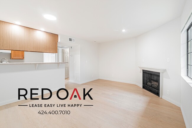 Photo - 4651 Cahuenga Blvd Unit 201