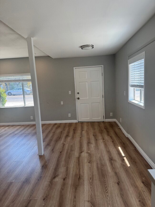 Photo - 1535 Patricia Ave