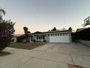 Photo - 8859 Kelburn Ave