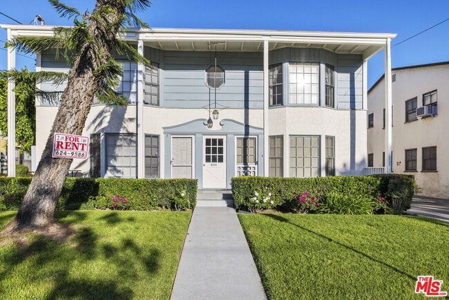 Building Photo - 5324 Vantage Ave Unit 2