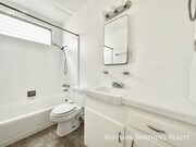 Photo - 1350 N Citrus Ave Unit 10