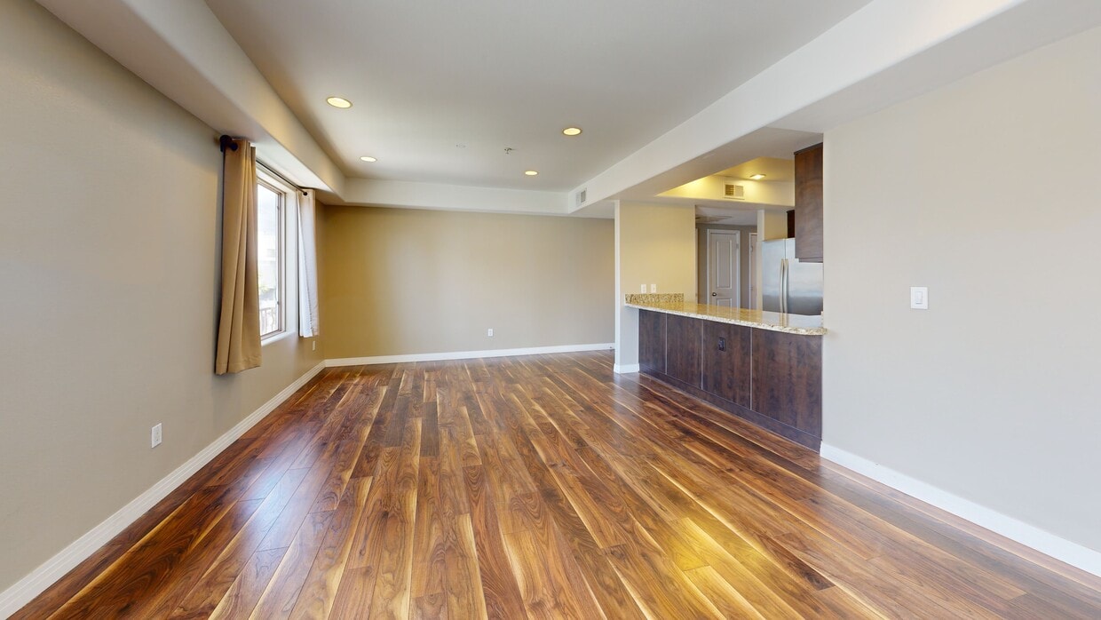 3D Tour - Holt Townhomes