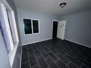 Photo - 524 S Soto St