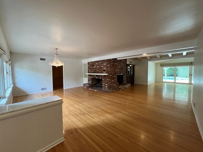 Photo - Encino 3+3 w/gated entry, pool + solar pan...