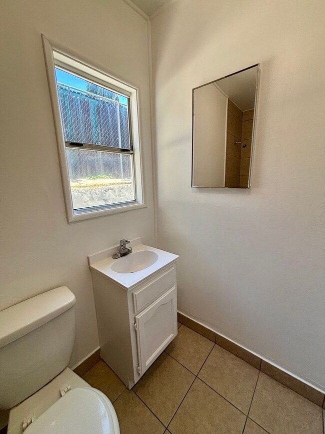 Building Photo - 7529 Foothill Blvd Unit 10156 1/4 Helendale Ave