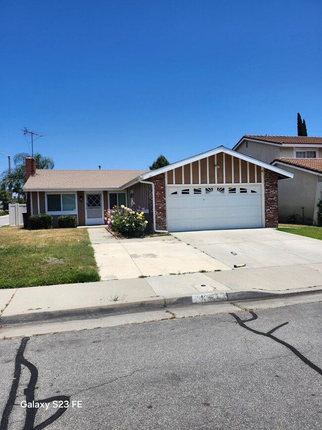 Photo - Single-Story home in Chino ready for you to move right in!