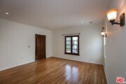 Photo - 806 N Alfred St Unit 3