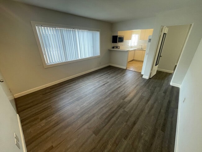 Photo - Mission Beach 1Bed 1 Bath steps from the water! Unit 729
