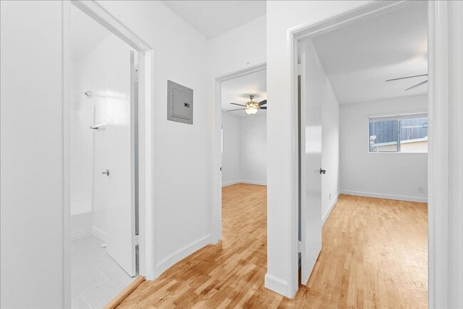 Photo - 2464 Penmar Ave Unit 11