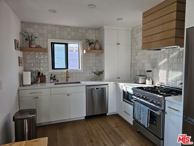 Photo - 17 Sunset Ave Unit 3