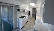 Kitchen - 289 S Barrington Ave Unit 302