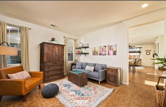 Photo - 23820 Via Campana