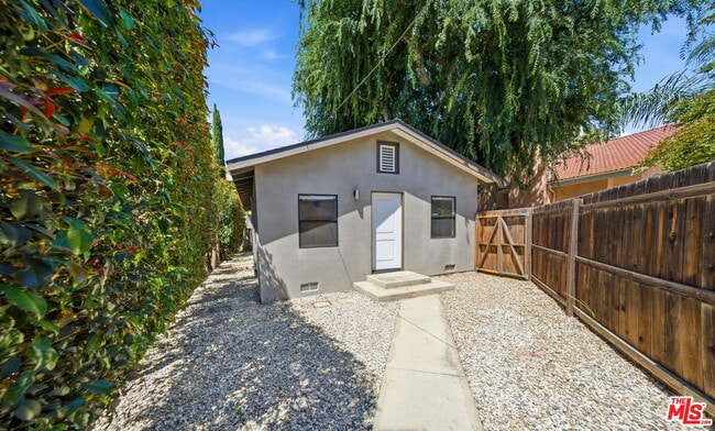 Photo - 1739 N Ave 46