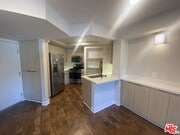 Photo - 7660 Beverly Blvd Condo Unit 305