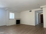 Photo - 1137 N Louise St Condo
