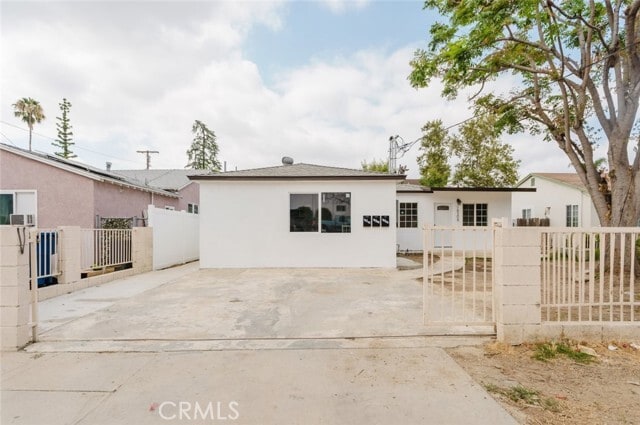 Photo - 18308 Gresham St