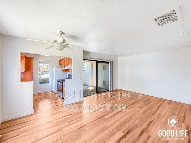 Photo - 11179 Camino Ruiz Unit 69