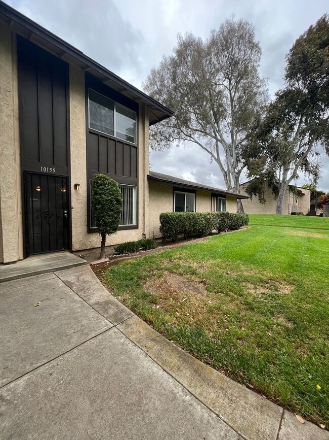 Building Photo - Cozy 2 Bed 1 Bath Home For Rent