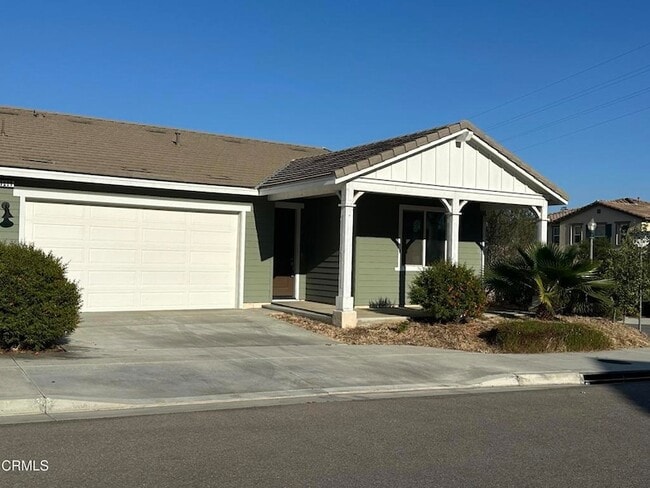 Building Photo - 1217 Redbud St