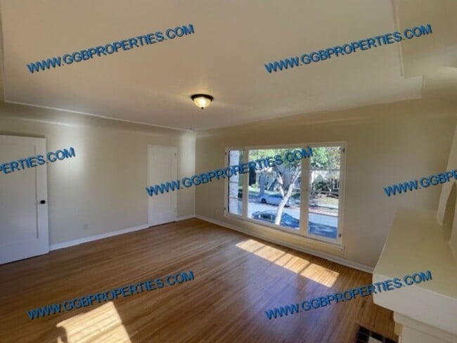 Photo - 2209-2211 Eucalyptus Ave Unit 2211