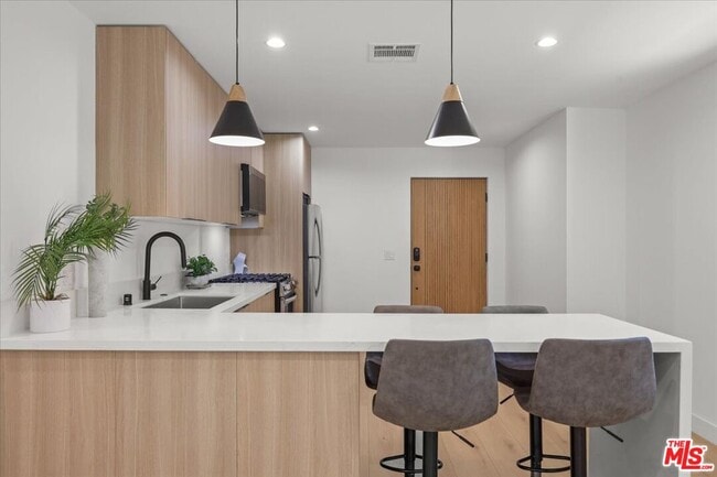 Photo - 847 N June St Condo Unit 1/4