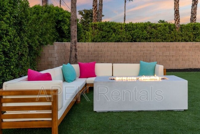 Photo - 2056 Paseo Roseta