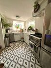 Gourmet Kitchen - 822 E Kensington Rd House