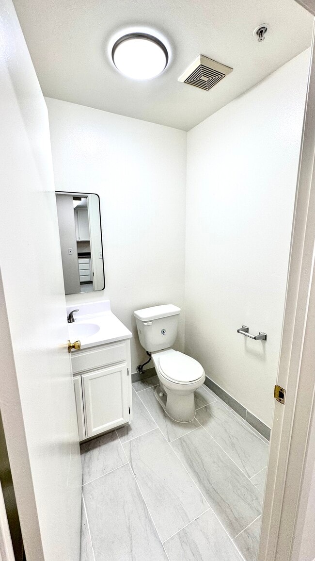 Photo - 6334 Denny Ave Unit 7