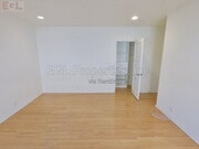 Photo - 10749 Wellworth Ave