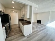 Photo - 3715 S Canfield Ave Apartment Unit 206
