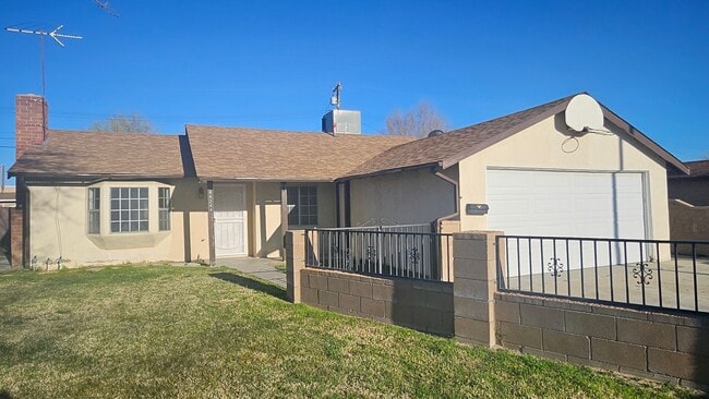 Building Photo - Lancaster Living at Its Best – Upgraded 3BR with Yard & Garage