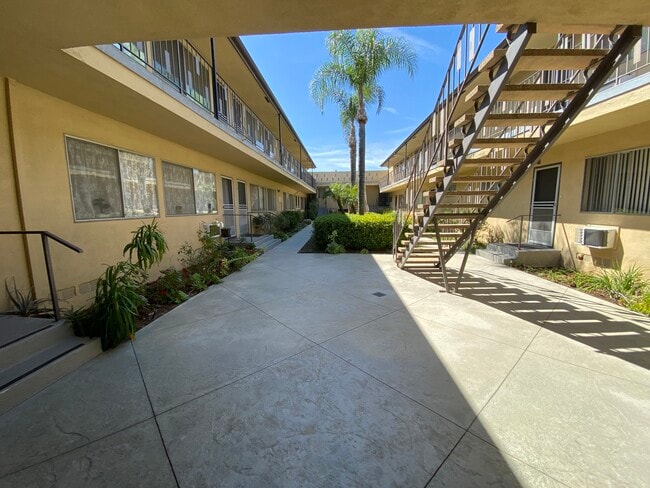 Photo - 4439 Ocean View Blvd