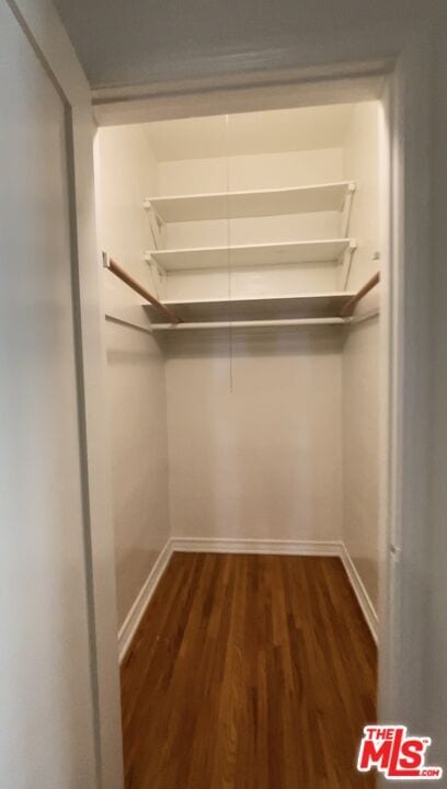 Photo - 726 S Dunsmuir Ave
