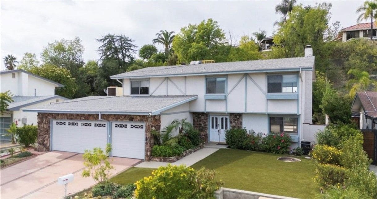 Photo - 6035 Rod Ave