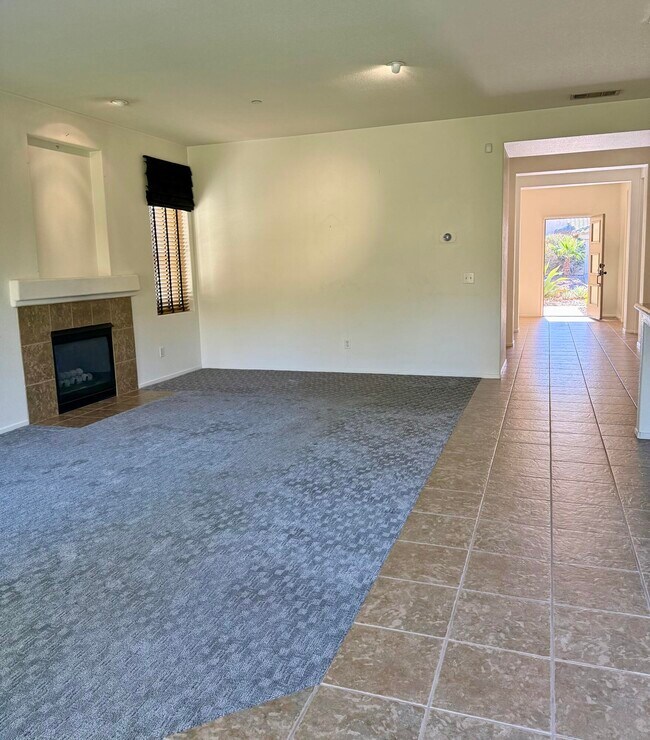 Photo - 1122 Oro Ridge