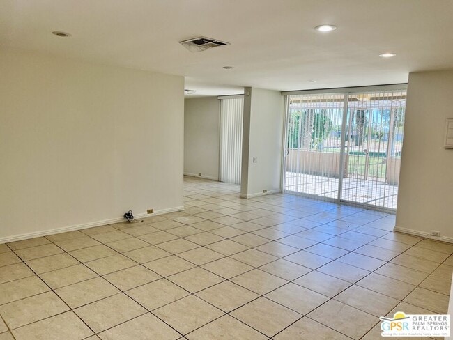 Photo - 2559 Whitewater Club Dr Unit A