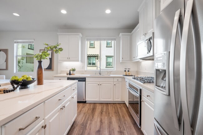 Photo - 2325 Verano Way