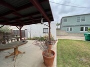 Photo - 2 Bedroom-1 Bathroom Single Story Home in ...