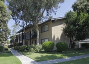 Glen Oaks Apartments - Glen Oaks Apartments