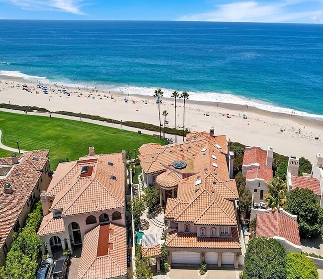 Photo - 21 Ritz Cove Dr