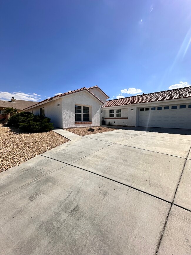 Building Photo - 57019 Selecta Ave