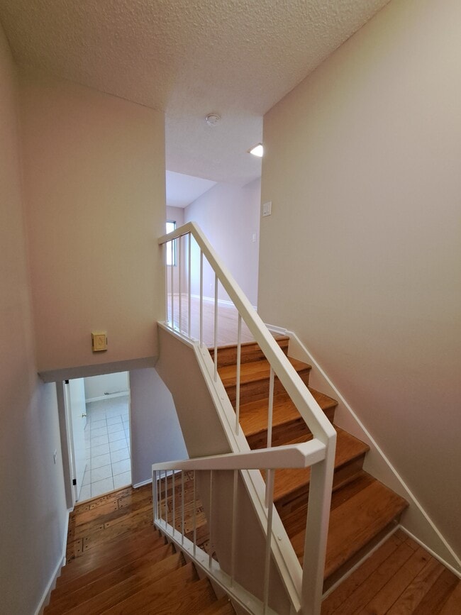 Photo - 4339 W Sarah St