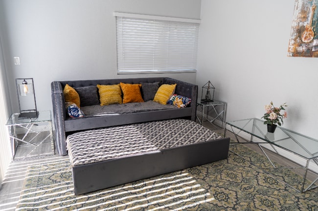 Photo - 1507 S Roosevelt Ave