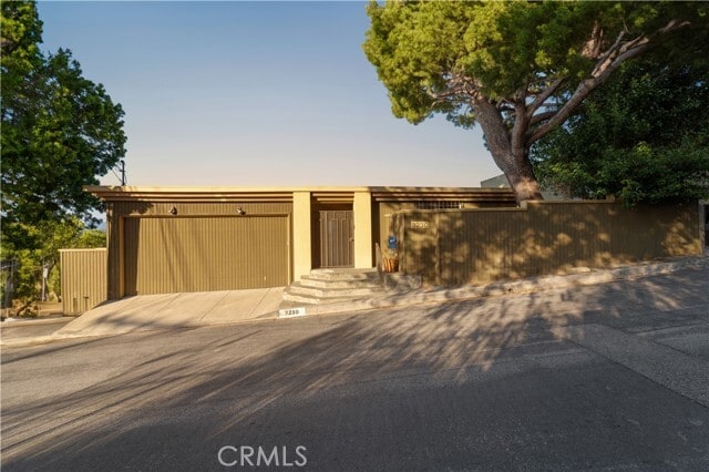 Building Photo - 3230 Wrightwood Dr