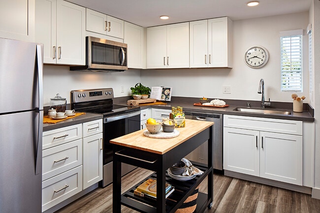 Photo - Seaside at Laguna Heights