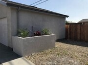 Photo - 862 W 74th St