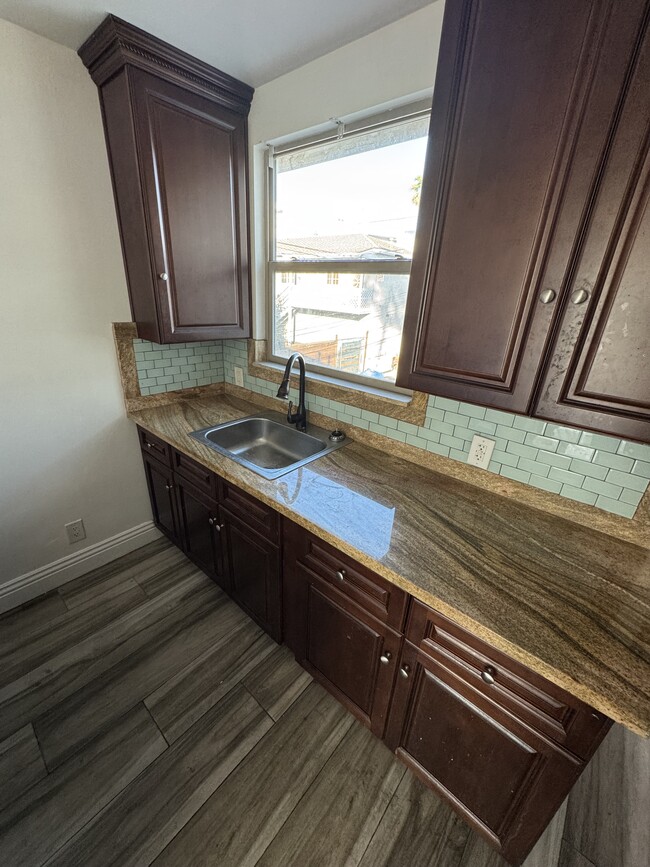 Building Photo - 6948 La Tijera Blvd Unit 6948